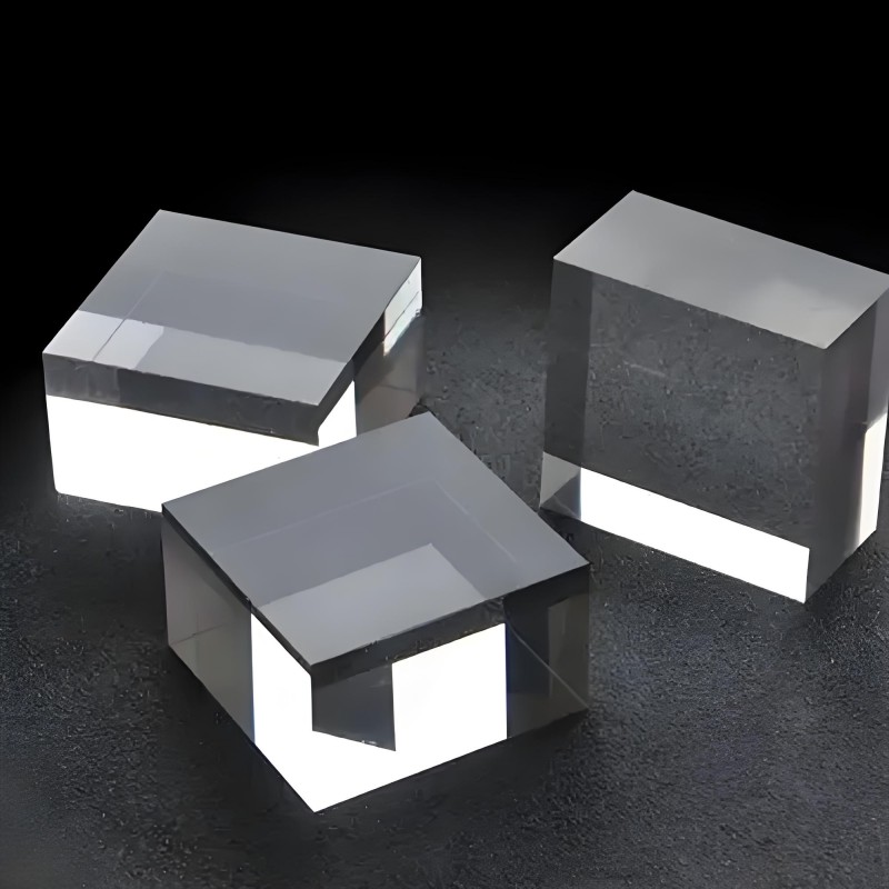 Akril hesabatda bazar vəziyyəti nədir?